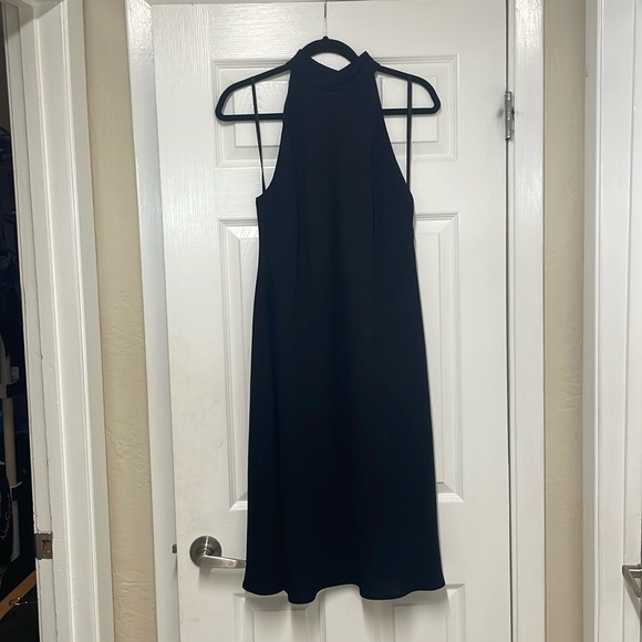 Evan Picone Dresses & Skirts - Black crêpe party dress